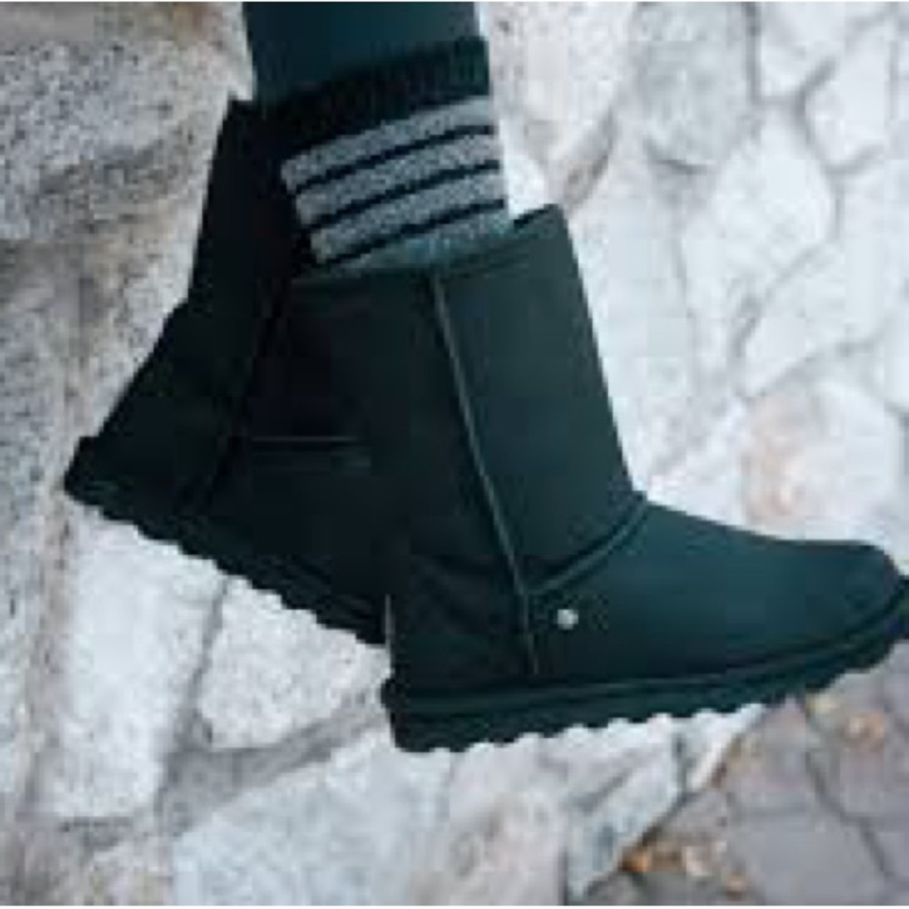 Bearpaw Elle Short Vegan